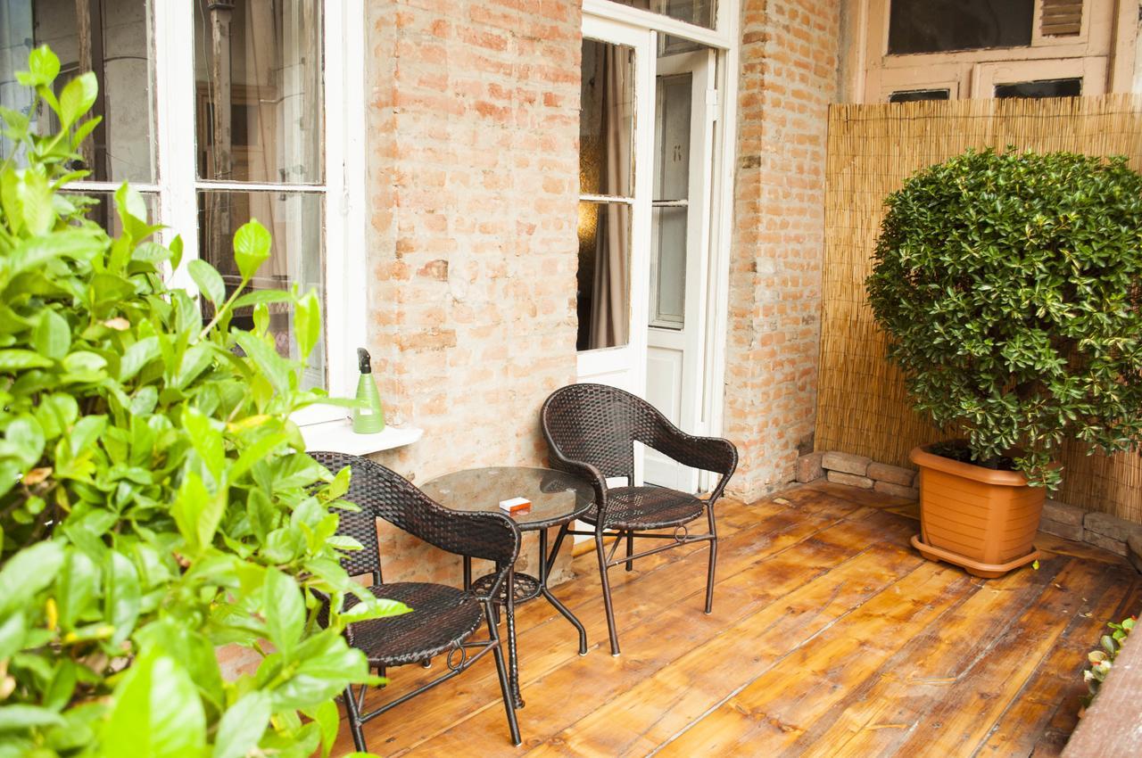 Cocosha Hotel Tbilisi Ngoại thất bức ảnh